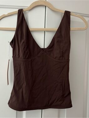 Amazon quinsen Brown V-Neck Tank Top size small